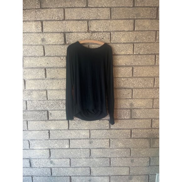 Prana Womens Black Long Sleeve Blouse With Thumbhole Detailing - Size M - Picture 1 of 6